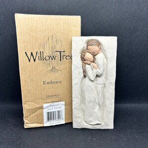 New in box WILLOW Tree “Embrace" plaque